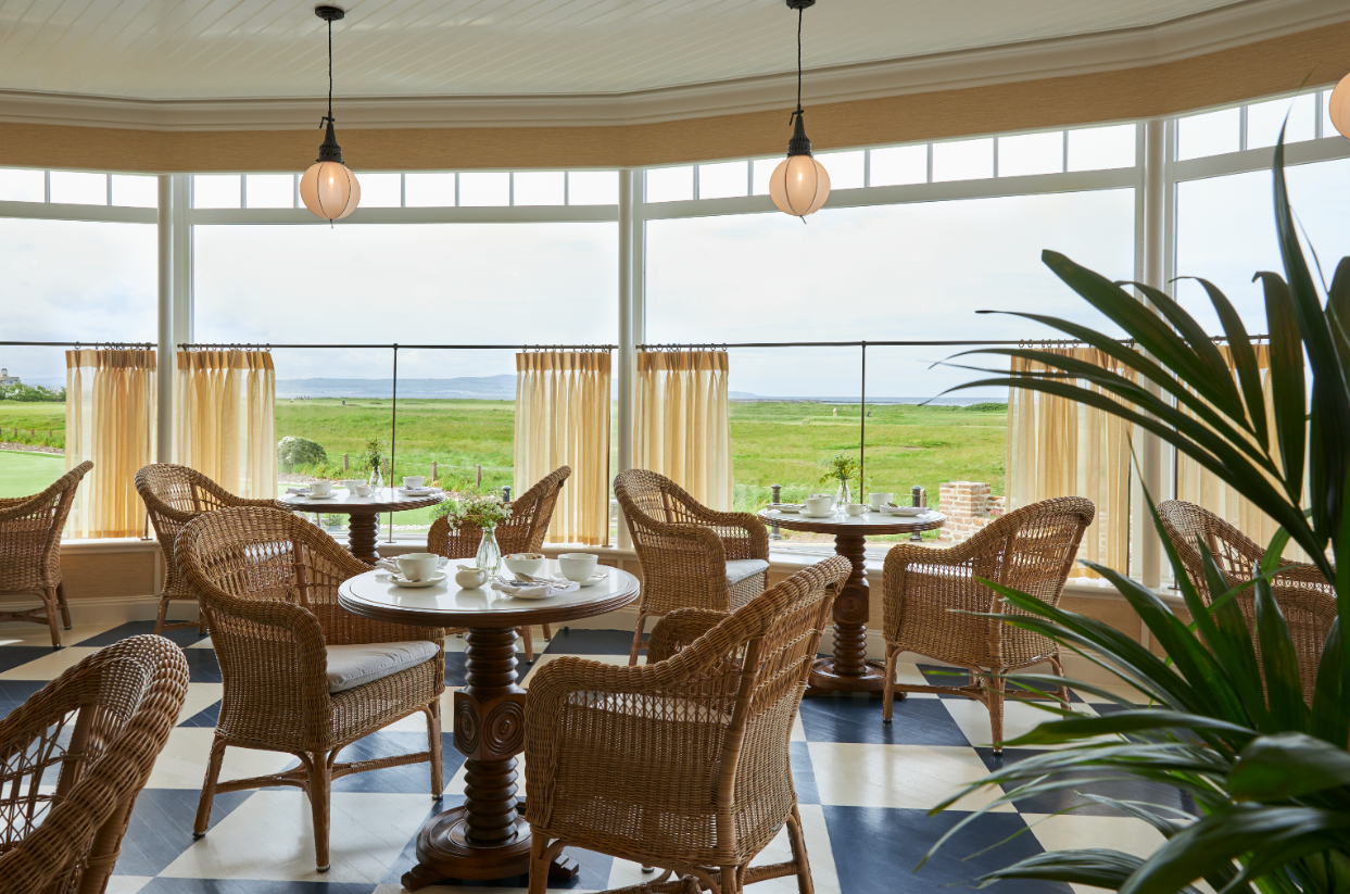 Marine Troon Hotell Exteriör bild The restaurant at the Ocean House